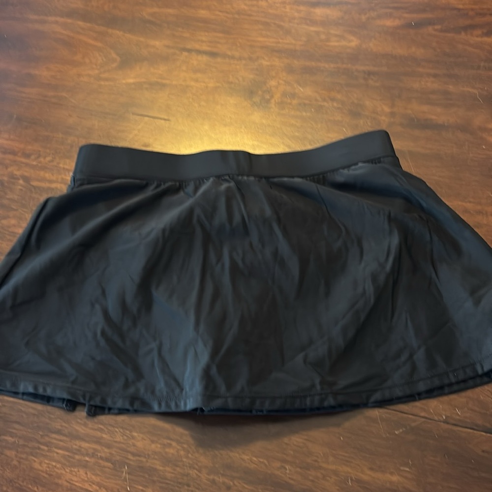 Aqua green swimwear, black swim, bottom, size medium - Picture 7 of 8